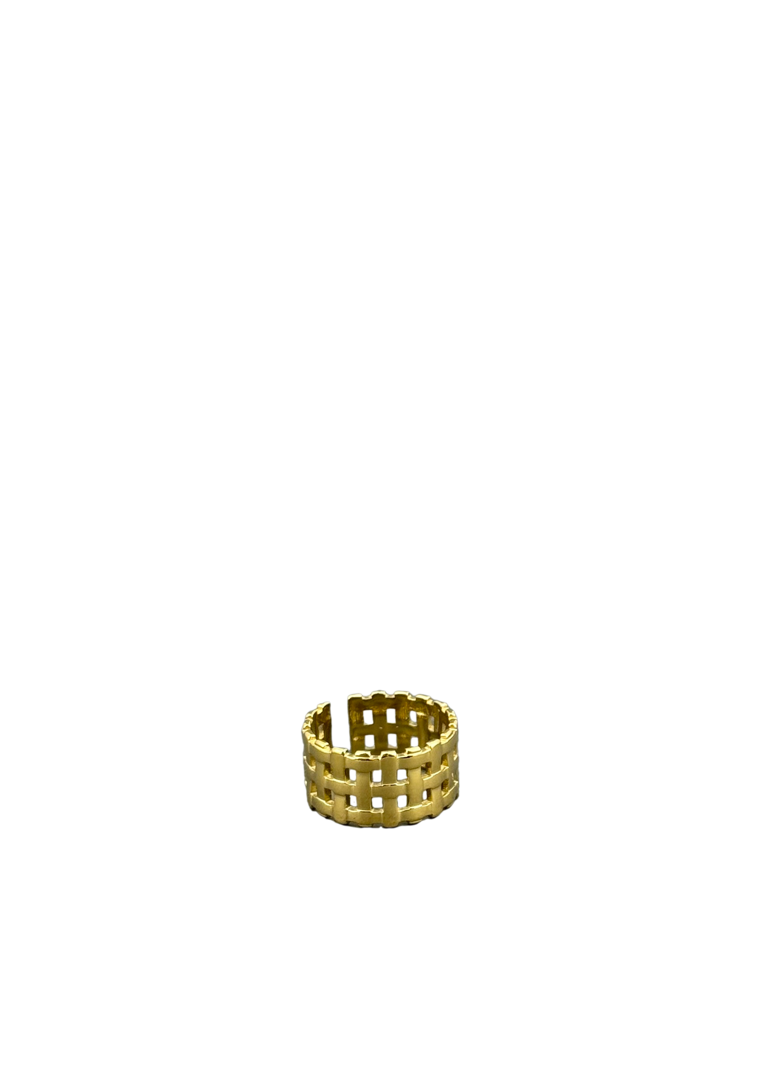 Lattice Wide Band Ring